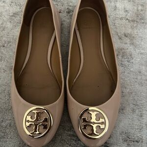 Tory Burch Women's Nude Flats with Gold Logo